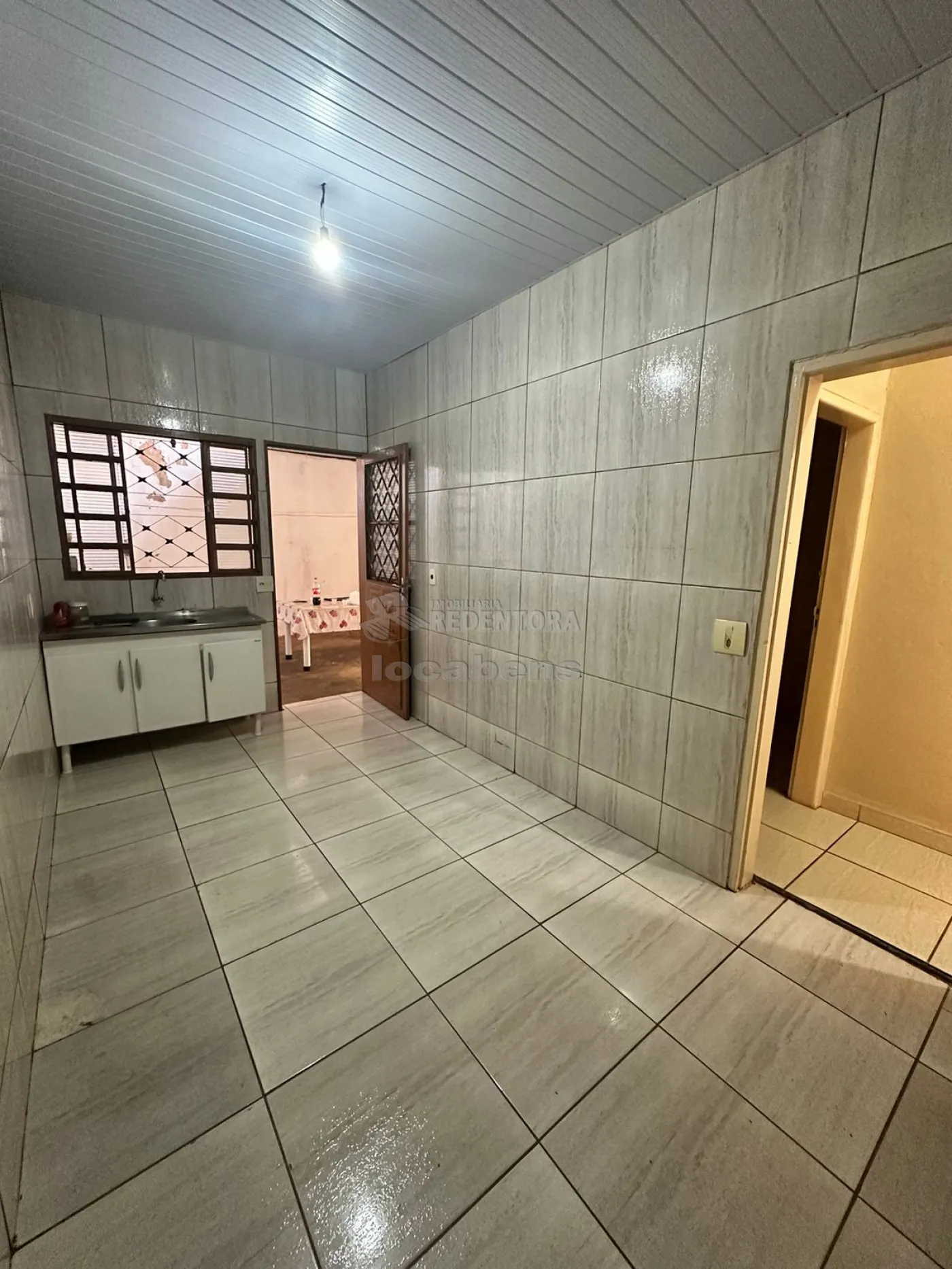 Casa à venda com 3 quartos, 200m² - Foto 16