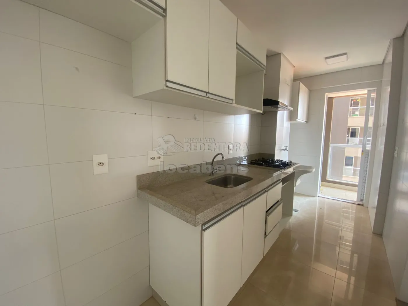 Alugar Apartamento / Padrão em São José do Rio Preto R$ 2.800,00 - Foto 2