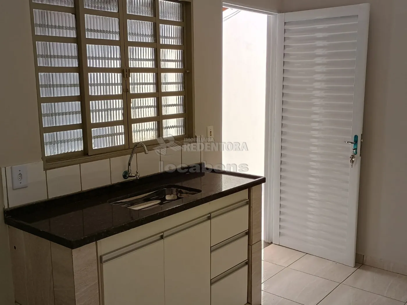 Alugar Casa / Padrão em São José do Rio Preto R$ 1.850,00 - Foto 10