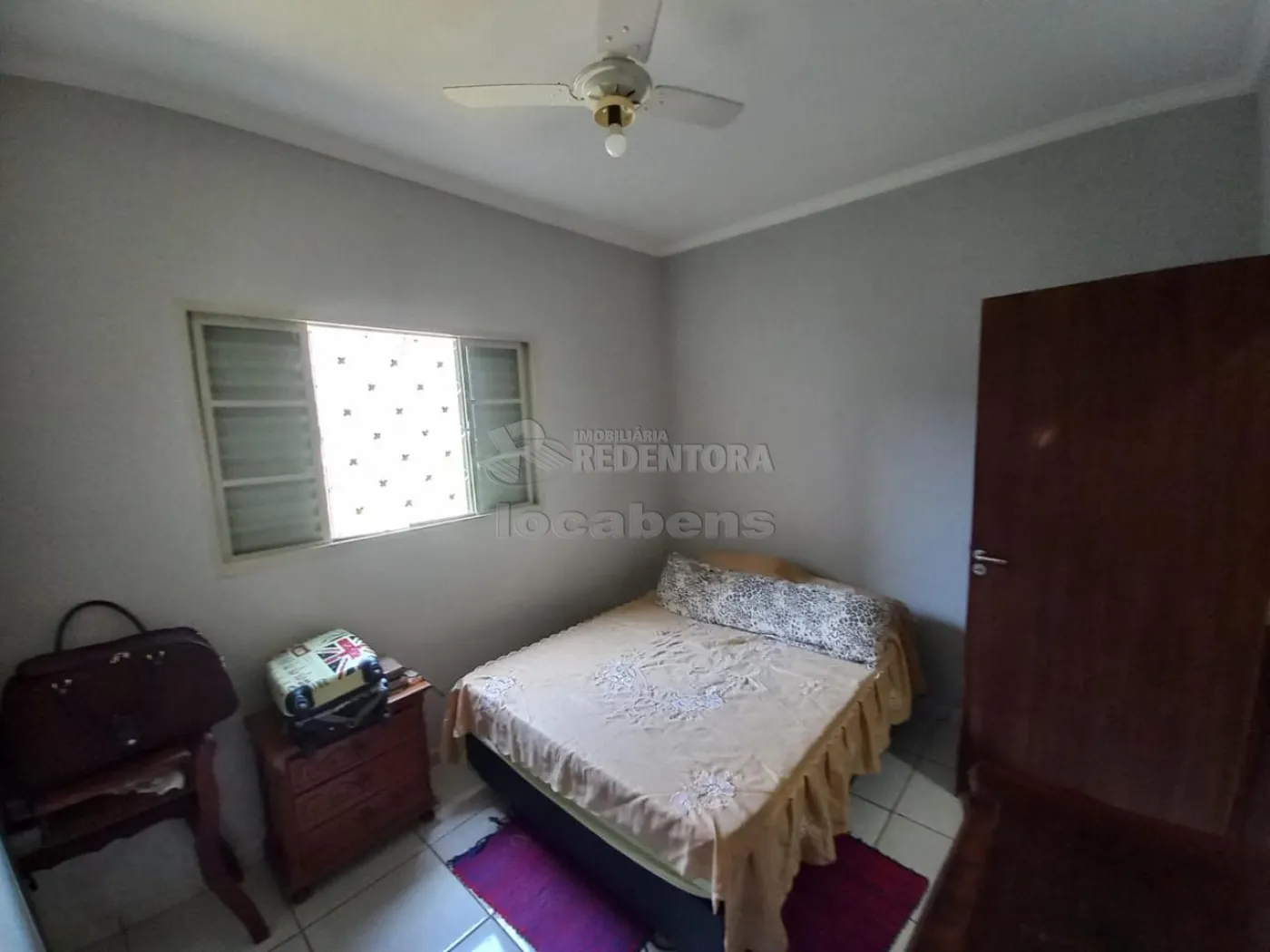 Alugar Casa / Padrão em São José do Rio Preto R$ 1.300,00 - Foto 11