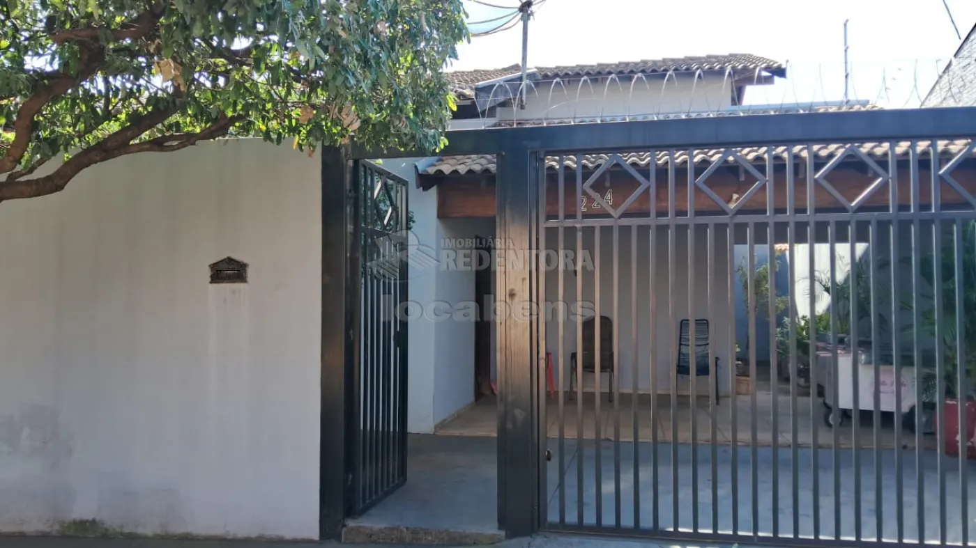 Alugar Casa / Padrão em São José do Rio Preto apenas R$ 1.300,00 - Foto 1