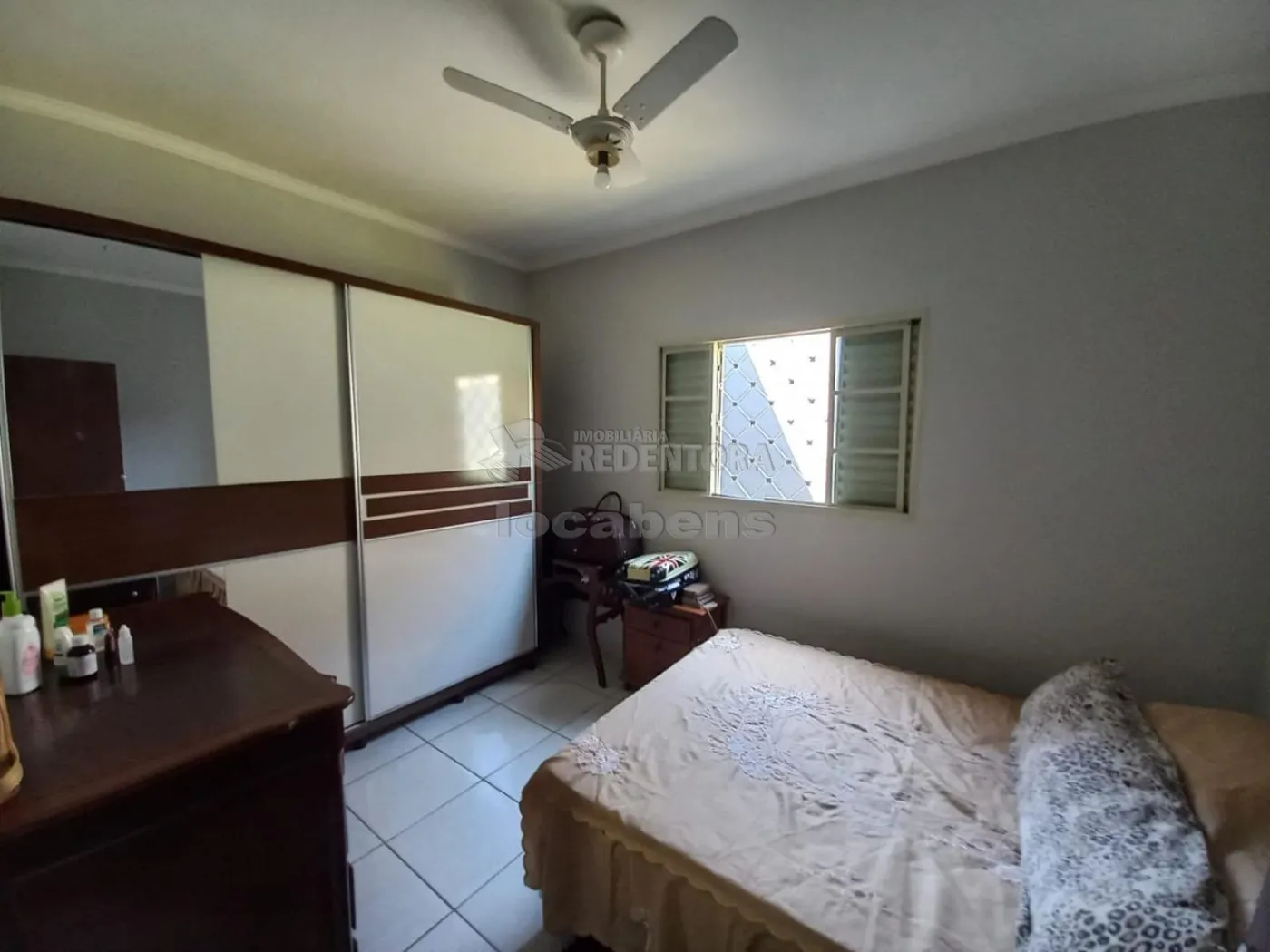 Alugar Casa / Padrão em São José do Rio Preto R$ 1.300,00 - Foto 10