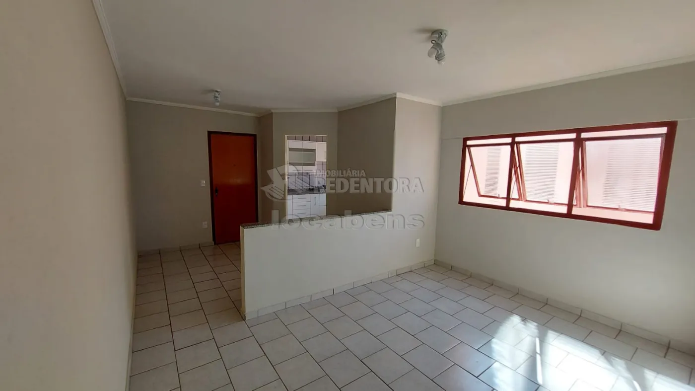 Alugar Apartamento / Padrão em São José do Rio Preto R$ 990,00 - Foto 3