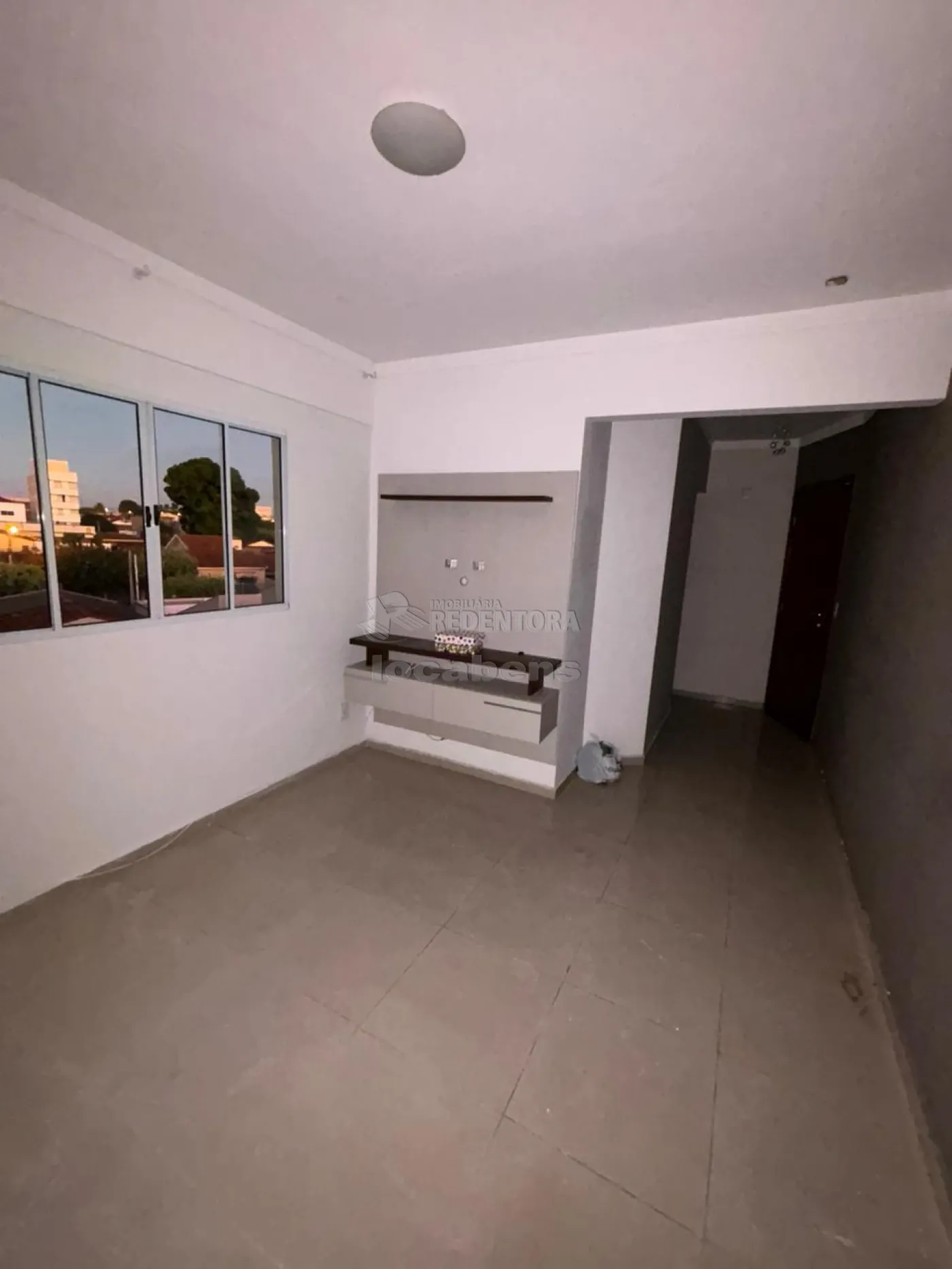 Comprar Apartamento / Padrão em São José do Rio Preto R$ 235.000,00 - Foto 3