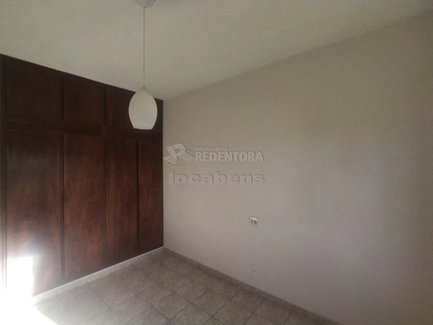 Alugar Apartamento / Padrão em São José do Rio Preto R$ 1.100,00 - Foto 9