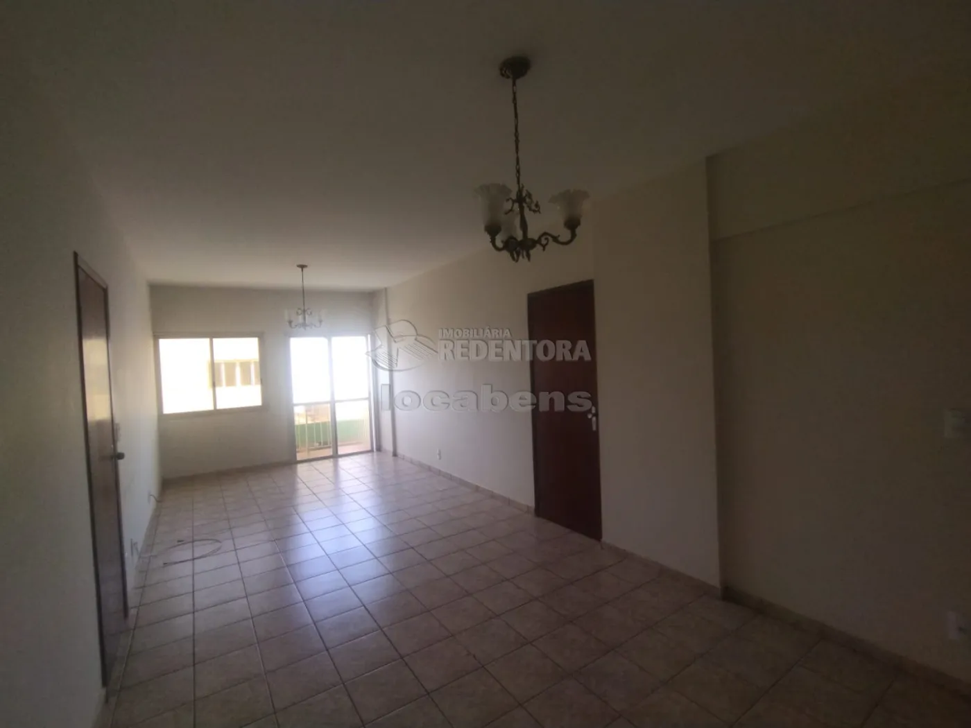 Alugar Apartamento / Padrão em São José do Rio Preto R$ 1.100,00 - Foto 2