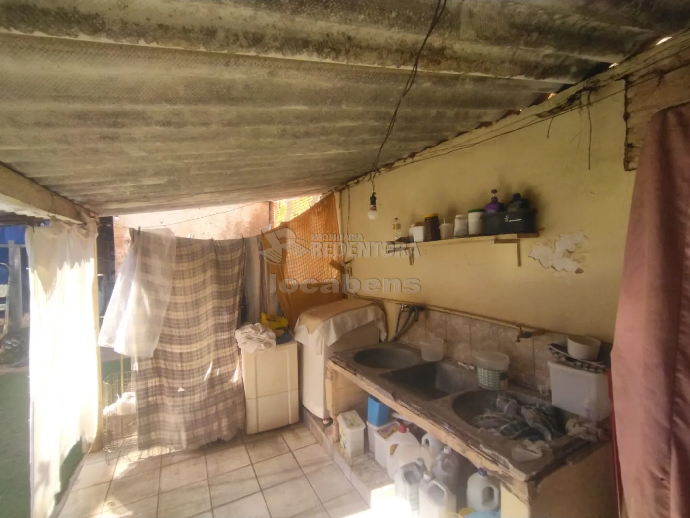 Comprar Casa / Padrão em São José do Rio Preto R$ 420.000,00 - Foto 4