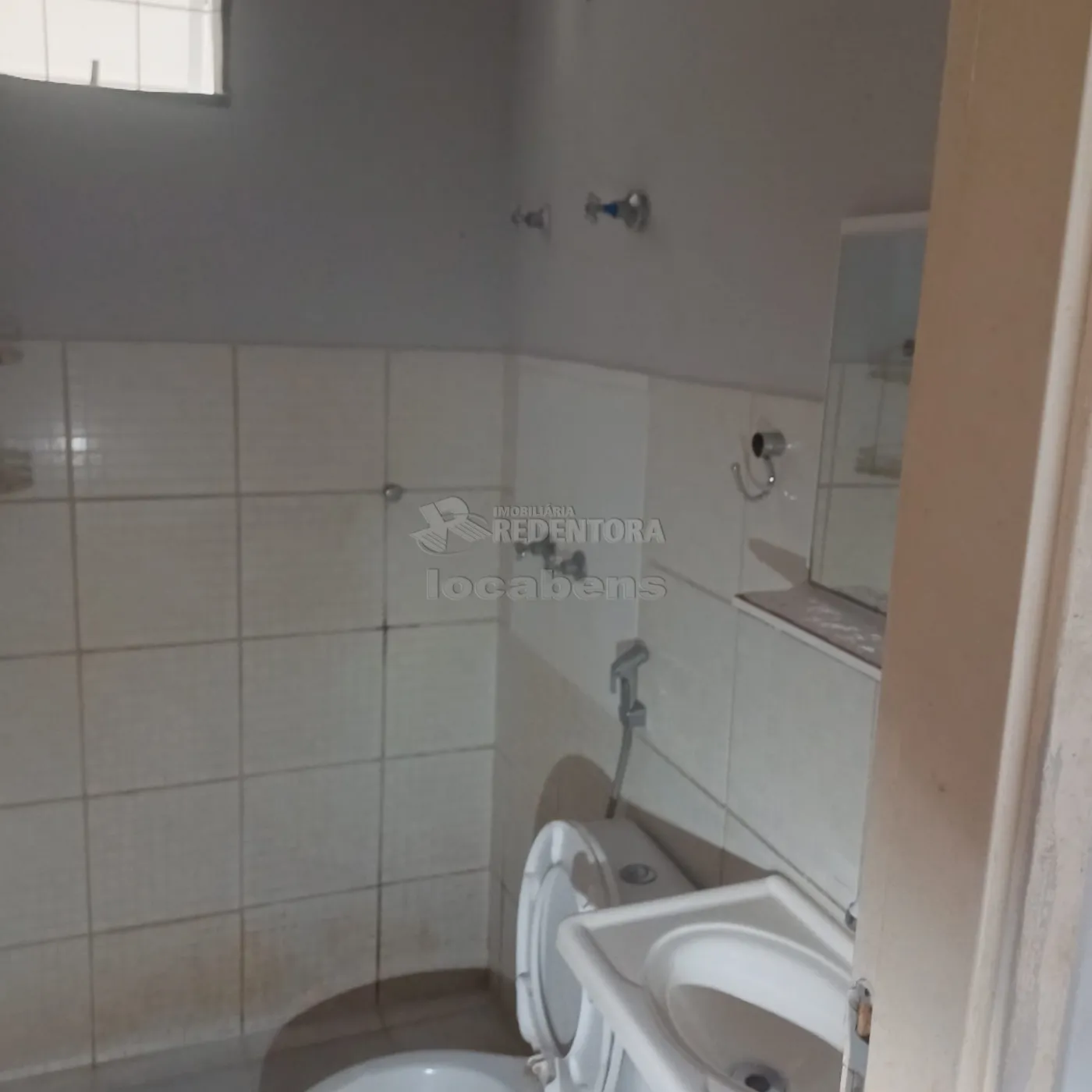 Alugar Casa / Padrão em São José do Rio Preto R$ 900,00 - Foto 7