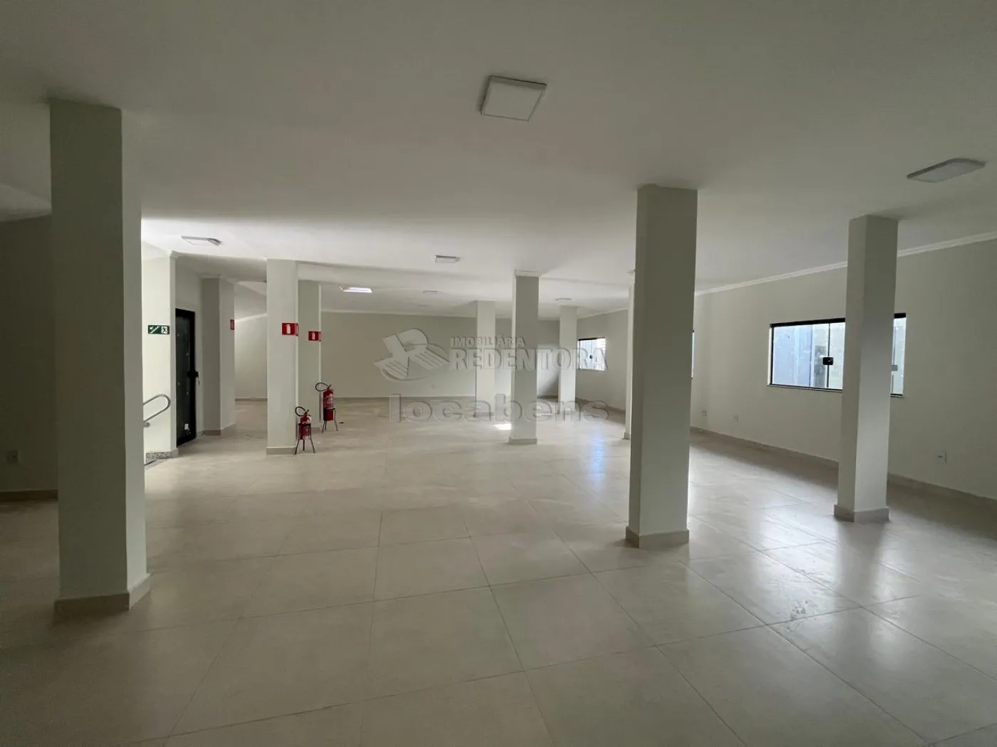 Alugar Comercial / Salão em São José do Rio Preto R$ 20.000,00 - Foto 5