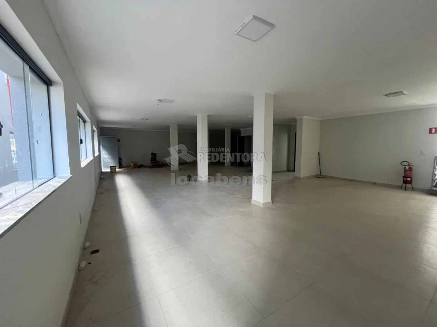 Alugar Comercial / Salão em São José do Rio Preto apenas R$ 20.000,00 - Foto 17