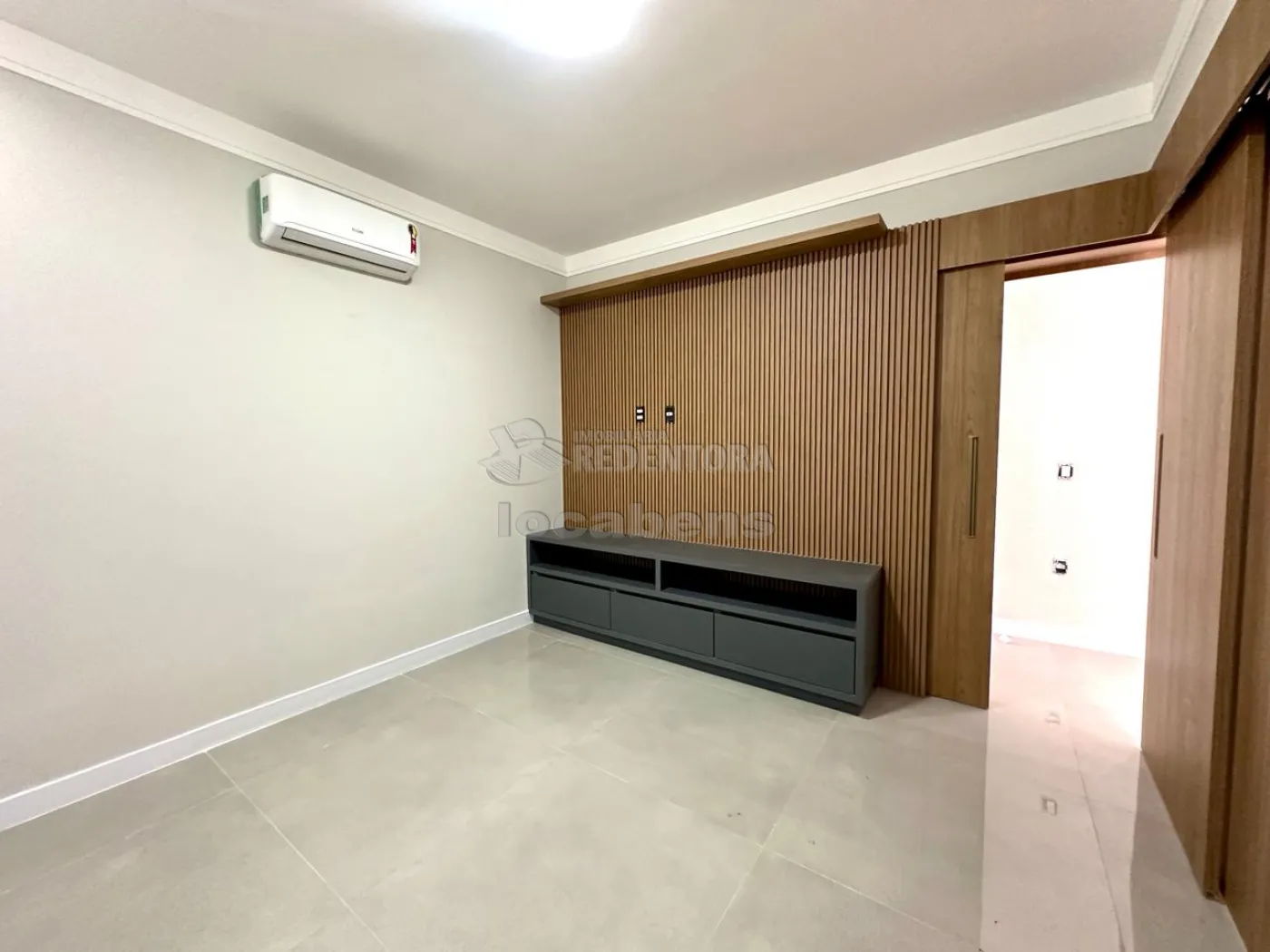 Comprar Casa / Condomínio em São José do Rio Preto R$ 1.950.000,00 - Foto 4