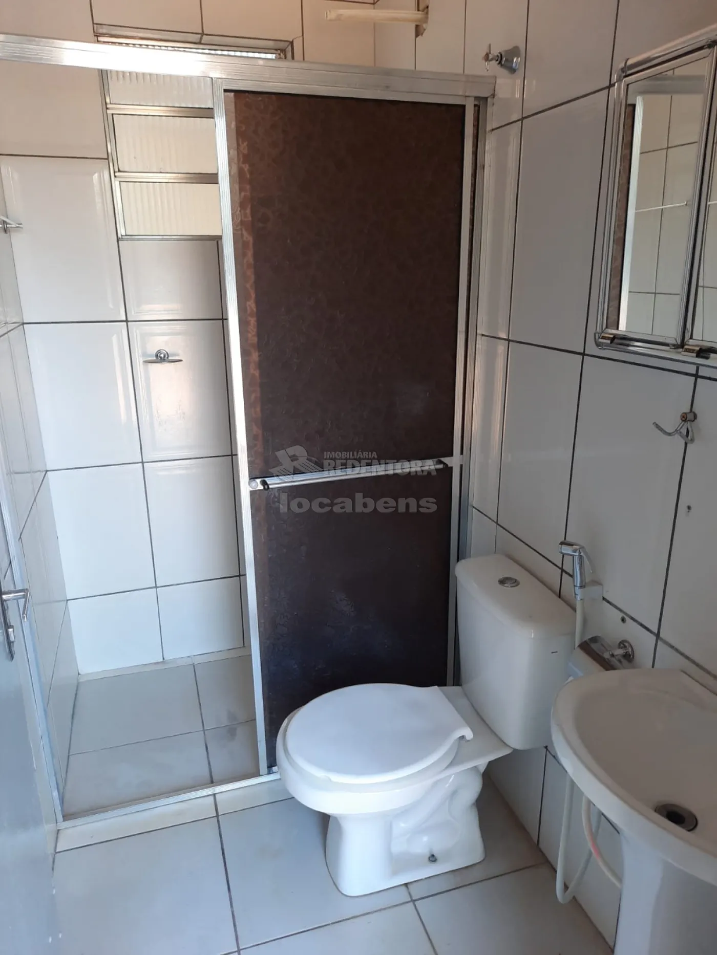 Comprar Casa / Padrão em São José do Rio Preto R$ 150.000,00 - Foto 4