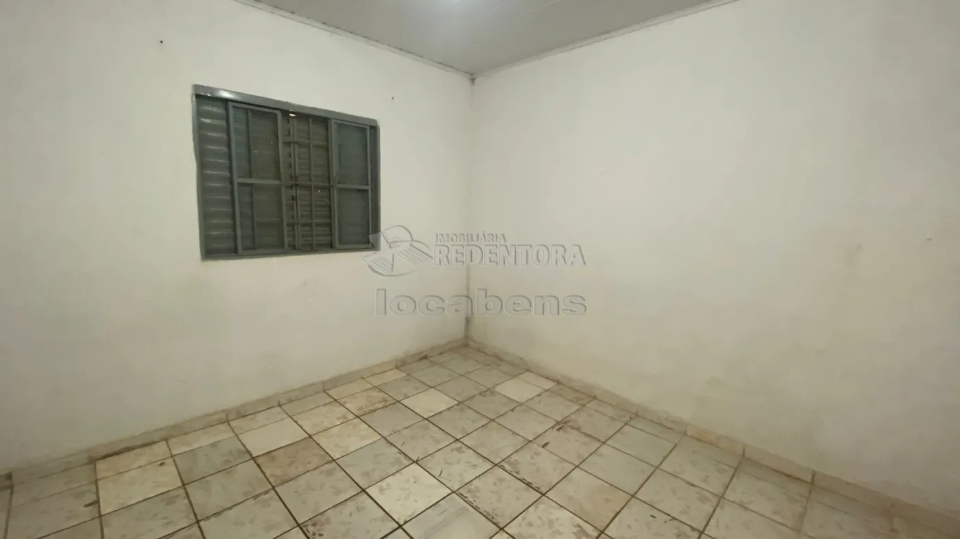 Alugar Casa / Padrão em São José do Rio Preto R$ 800,00 - Foto 5