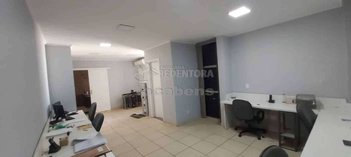 Comprar Comercial / Sala em São José do Rio Preto R$ 300.000,00 - Foto 6