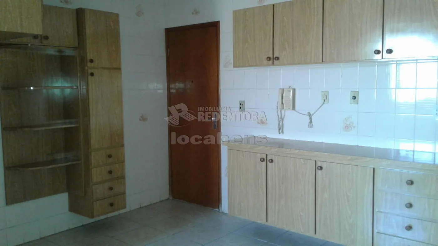 Comprar Apartamento / Padrão em São José do Rio Preto R$ 380.000,00 - Foto 17