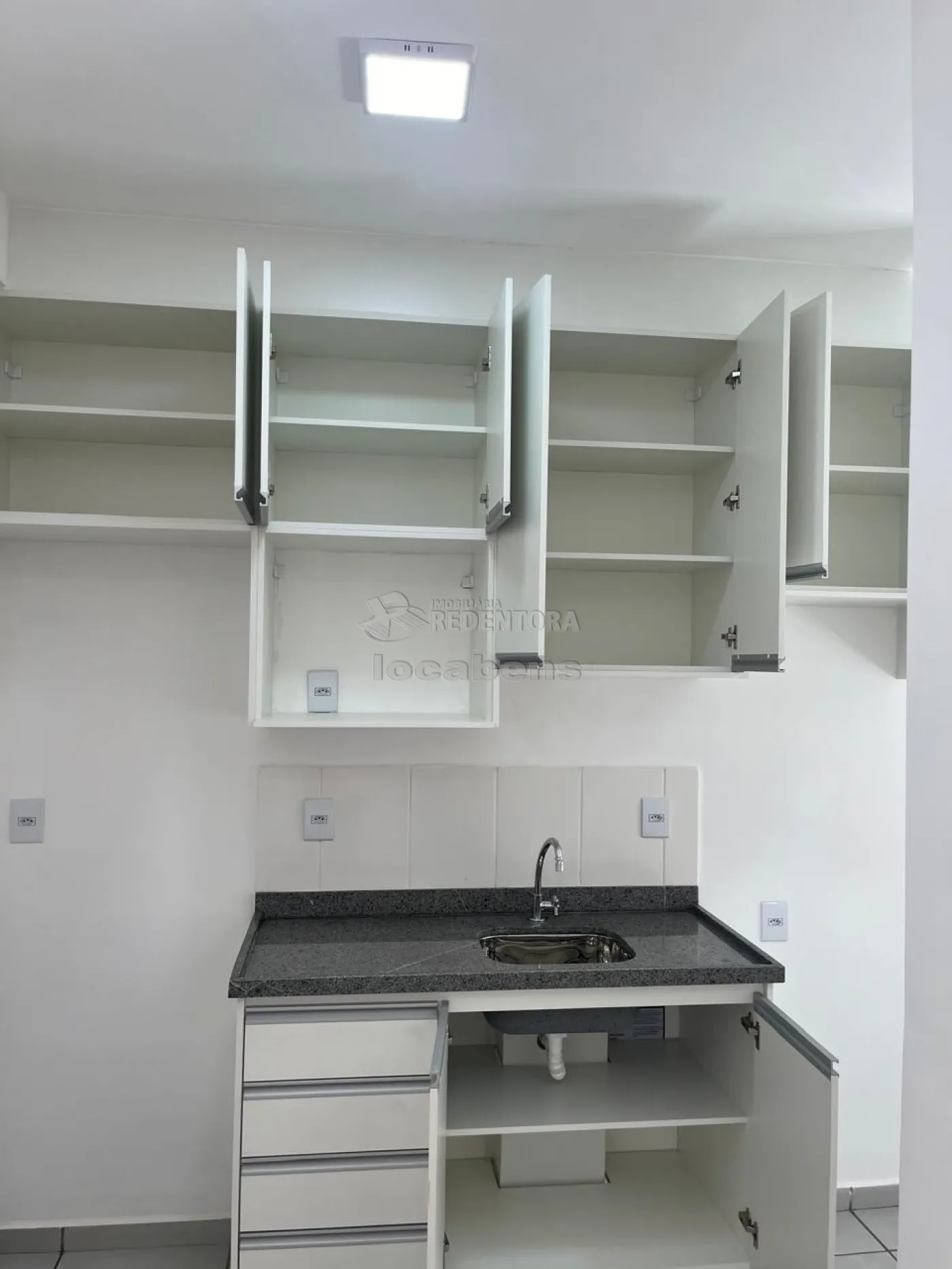 Alugar Apartamento / Padrão em São José do Rio Preto R$ 2.250,00 - Foto 7