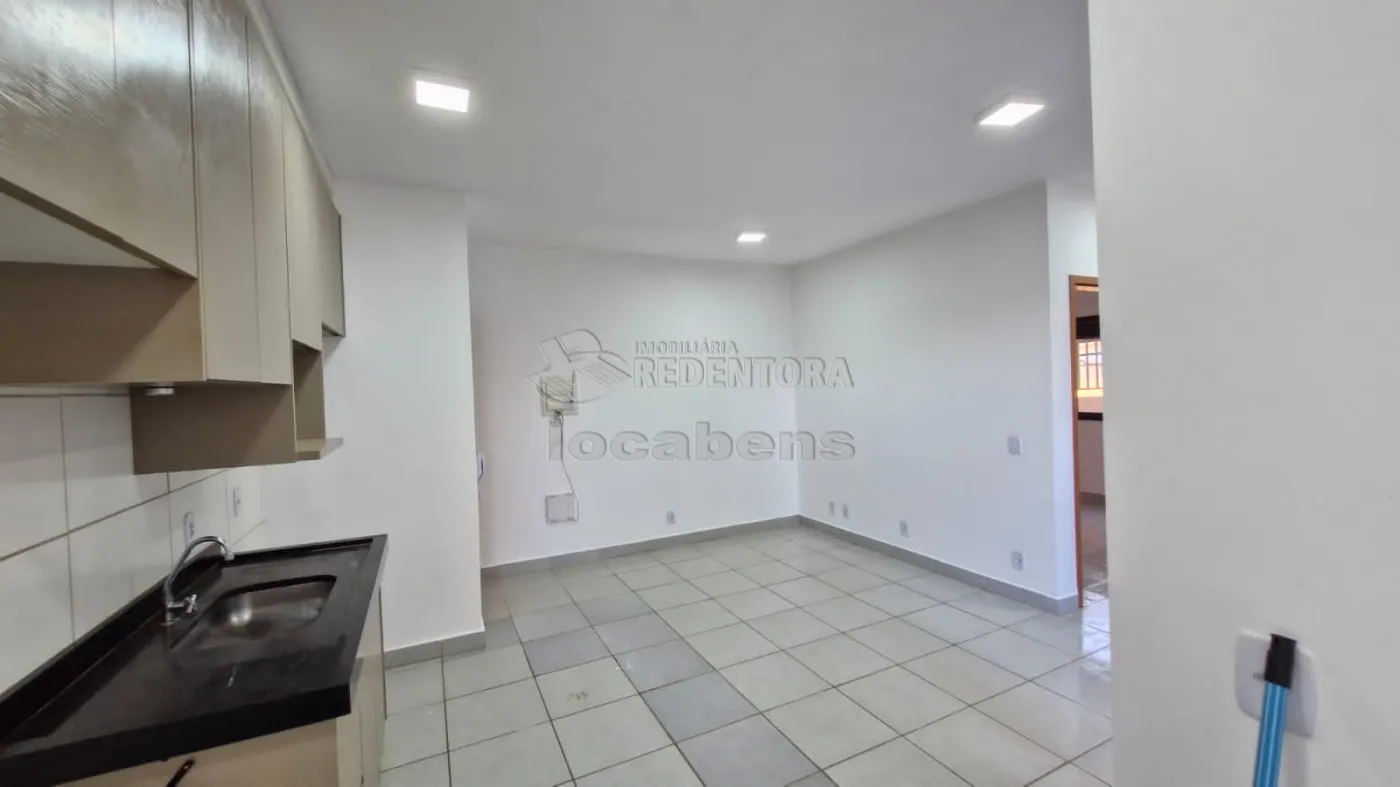 Comprar Apartamento / Padrão em São José do Rio Preto R$ 275.000,00 - Foto 6