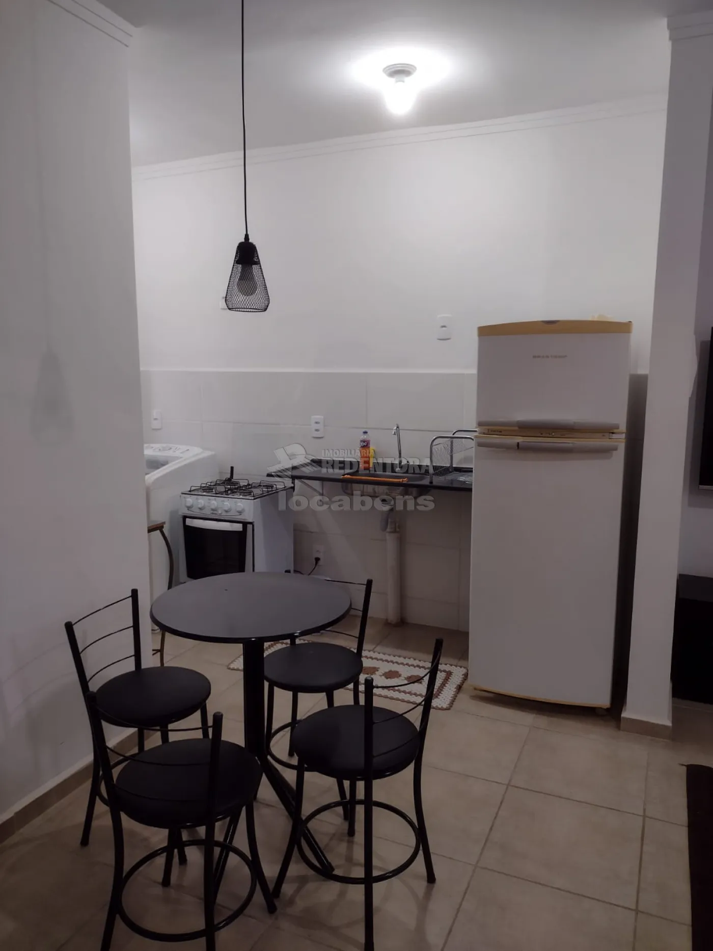 Alugar Apartamento / Padrão em São José do Rio Preto R$ 1.080,00 - Foto 4