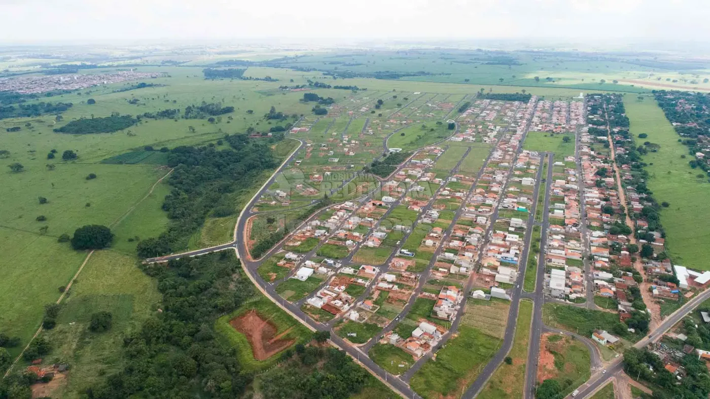 Comprar Terreno / Padrão em São José do Rio Preto R$ 90.000,00 - Foto 2