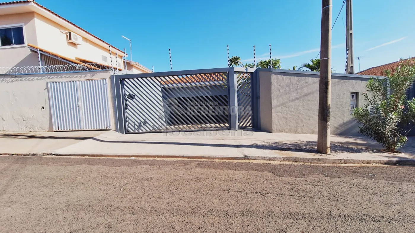 Alugar Casa / Padrão em São José do Rio Preto apenas R$ 2.500,00 - Foto 1