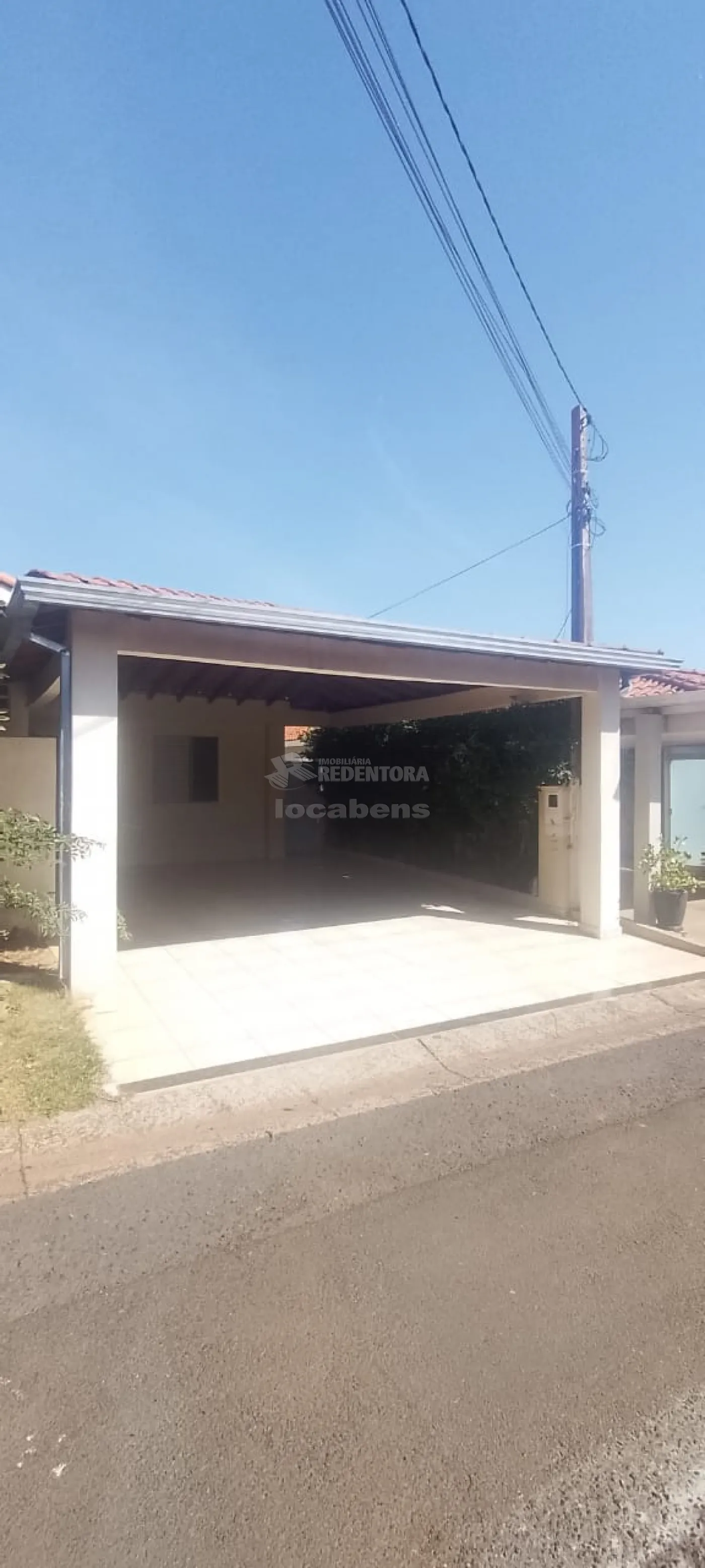 Alugar Casa / Condomínio em São José do Rio Preto R$ 2.500,00 - Foto 1