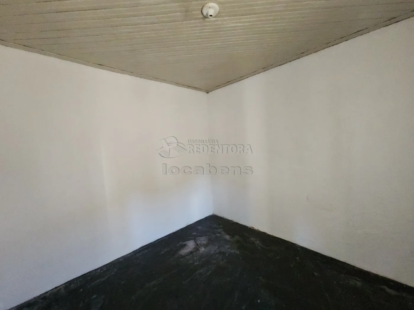 Alugar Casa / Padrão em São José do Rio Preto R$ 600,00 - Foto 5