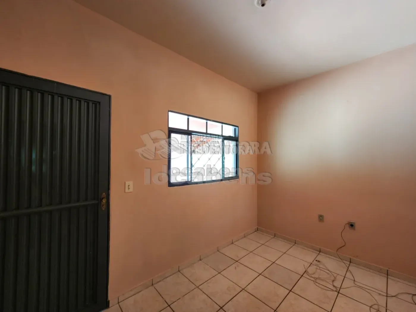 Comprar Casa / Padrão em São José do Rio Preto R$ 320.000,00 - Foto 3