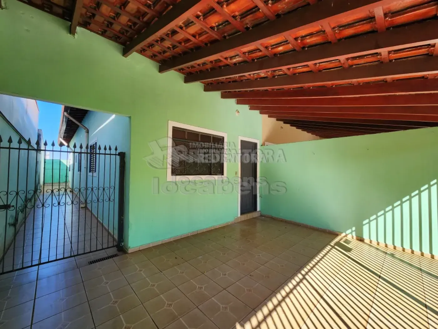 Comprar Casa / Padrão em São José do Rio Preto R$ 320.000,00 - Foto 1