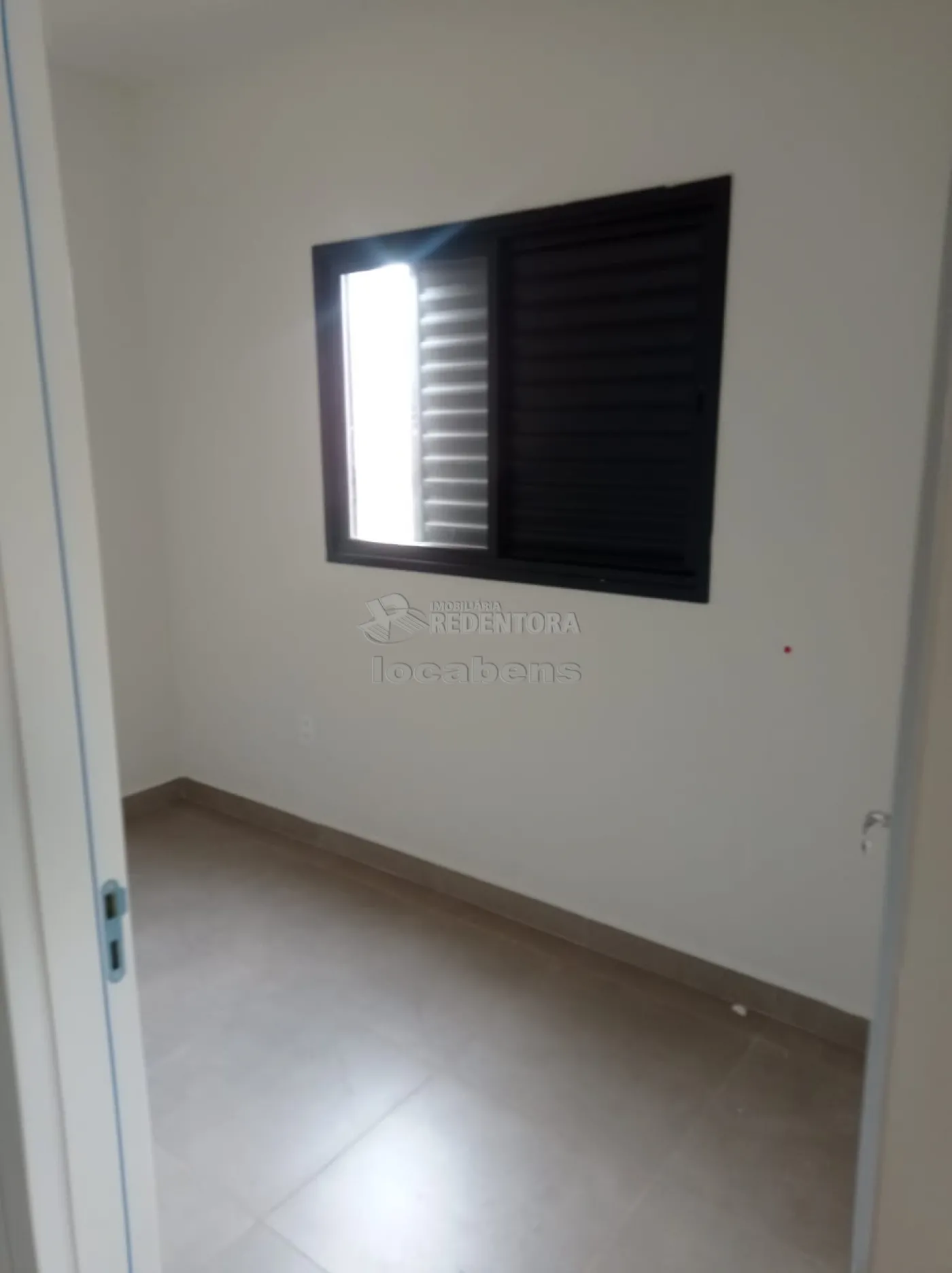 Comprar Casa / Condomínio em São José do Rio Preto R$ 450.000,00 - Foto 3