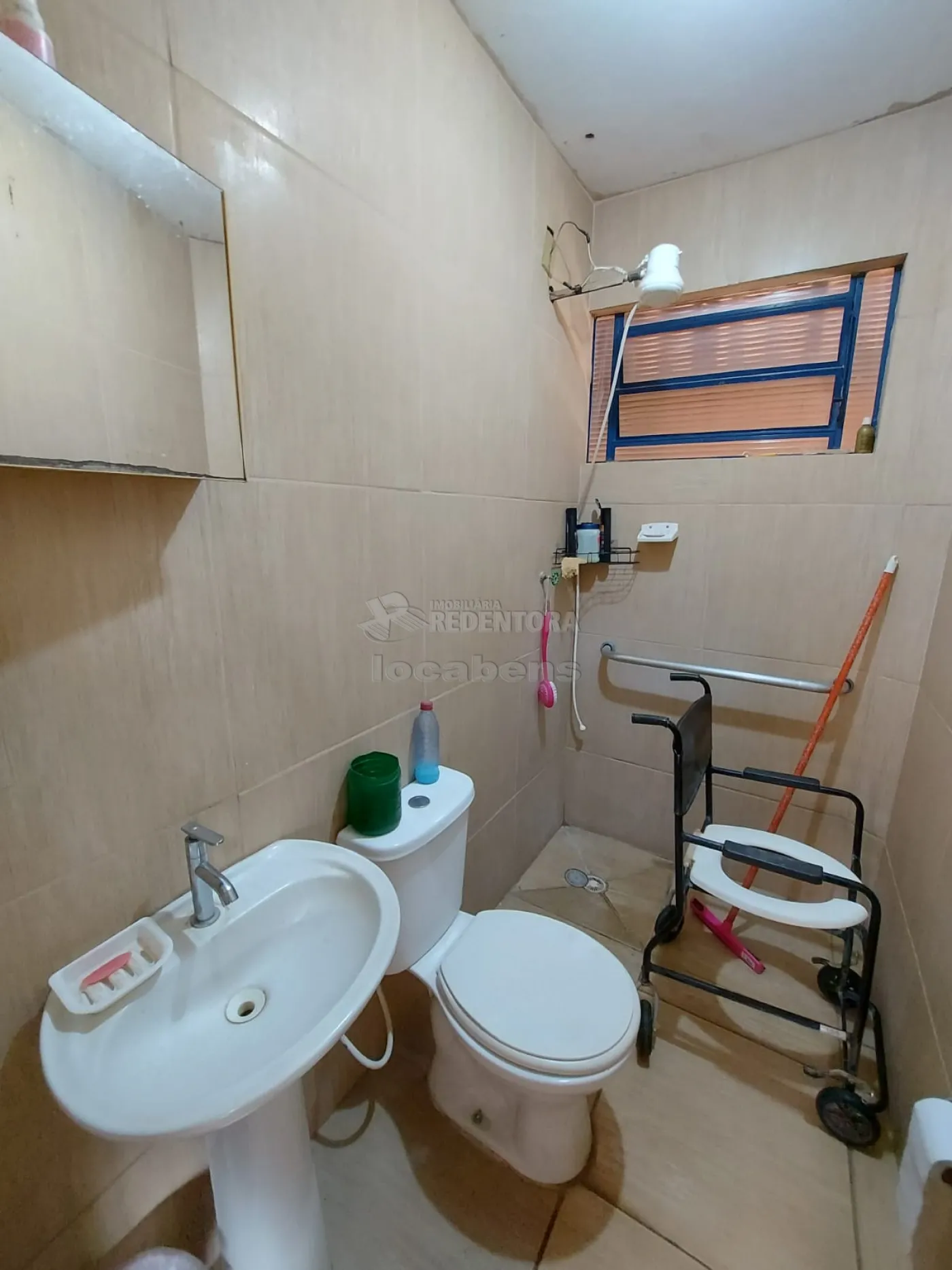 Alugar Casa / Padrão em São José do Rio Preto apenas R$ 700,00 - Foto 4