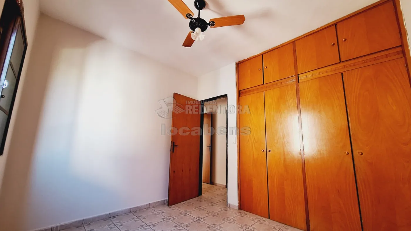 Alugar Apartamento / Padrão em São José do Rio Preto R$ 850,00 - Foto 10