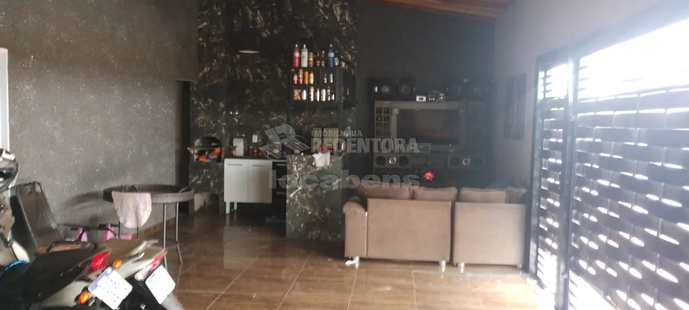 Comprar Casa / Padrão em São José do Rio Preto R$ 250.000,00 - Foto 3