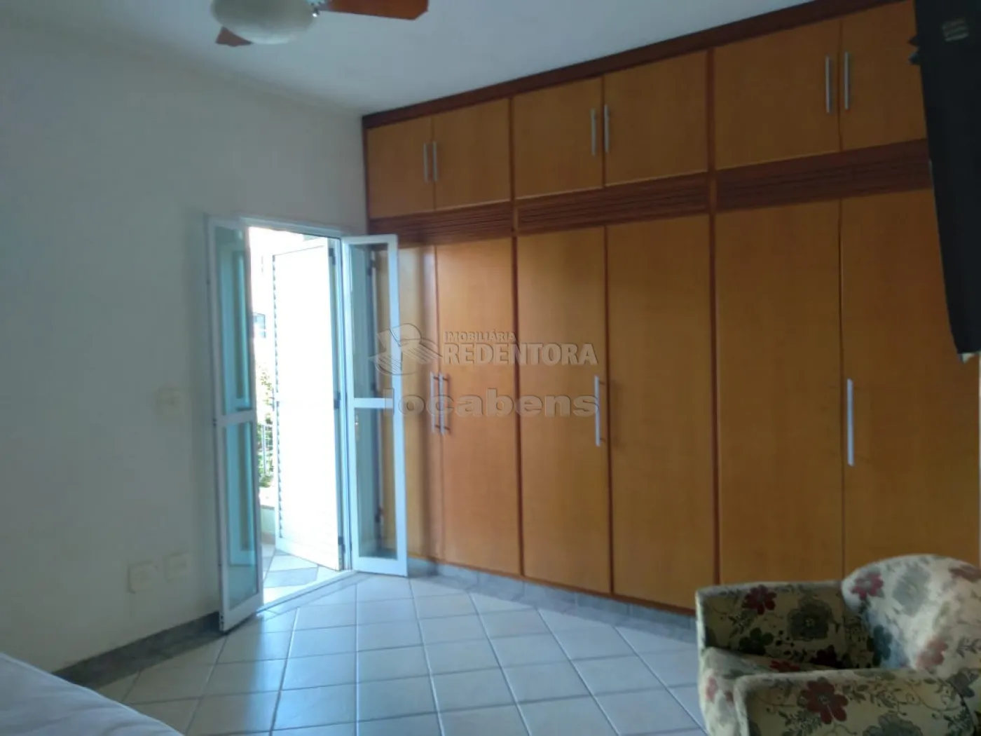 Alugar Apartamento / Padrão em São José do Rio Preto R$ 1.400,00 - Foto 2