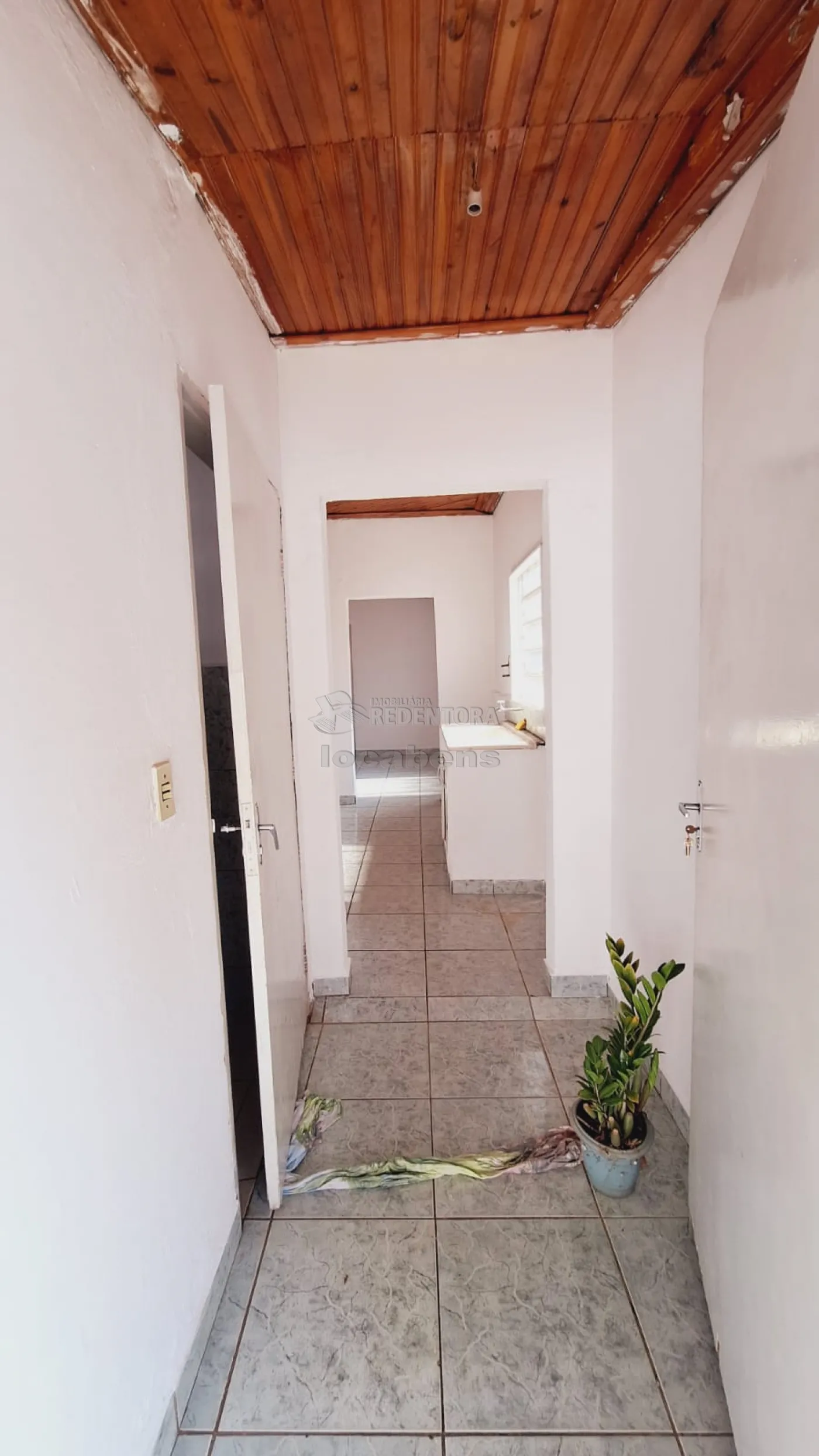 Alugar Casa / Padrão em São José do Rio Preto apenas R$ 800,00 - Foto 7