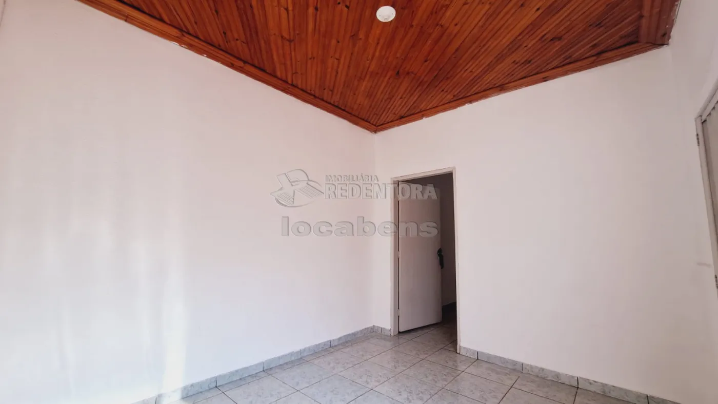 Alugar Casa / Padrão em São José do Rio Preto apenas R$ 800,00 - Foto 5