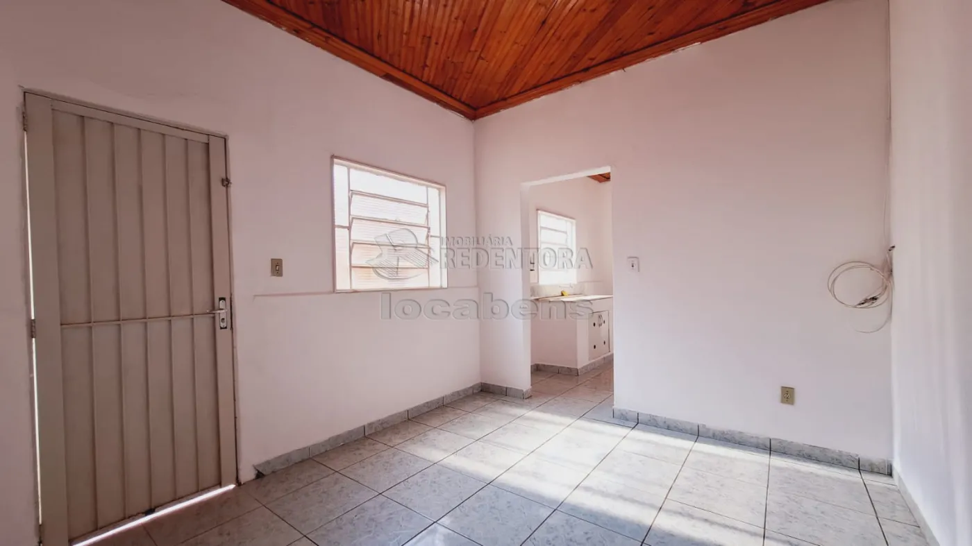 Alugar Casa / Padrão em São José do Rio Preto apenas R$ 800,00 - Foto 6