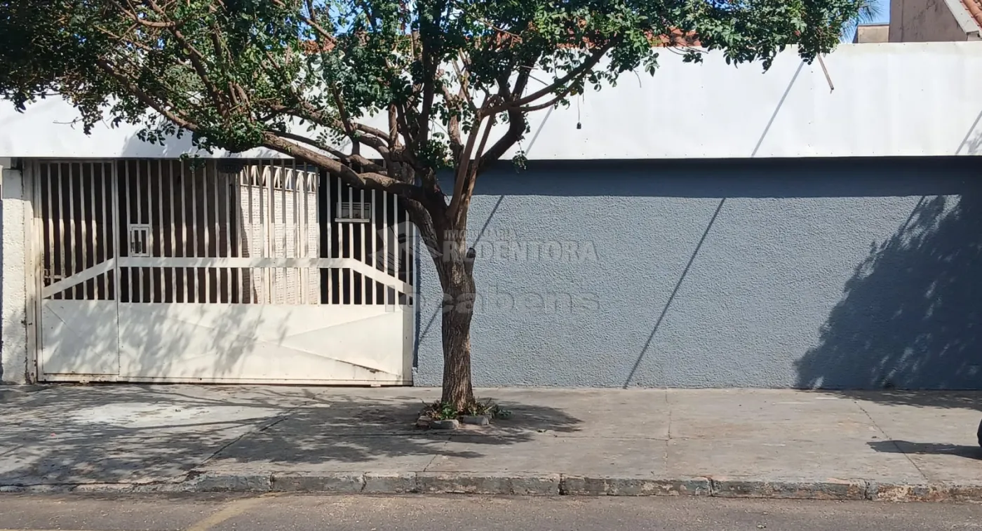 Comprar Casa / Padrão em São José do Rio Preto R$ 210.000,00 - Foto 2