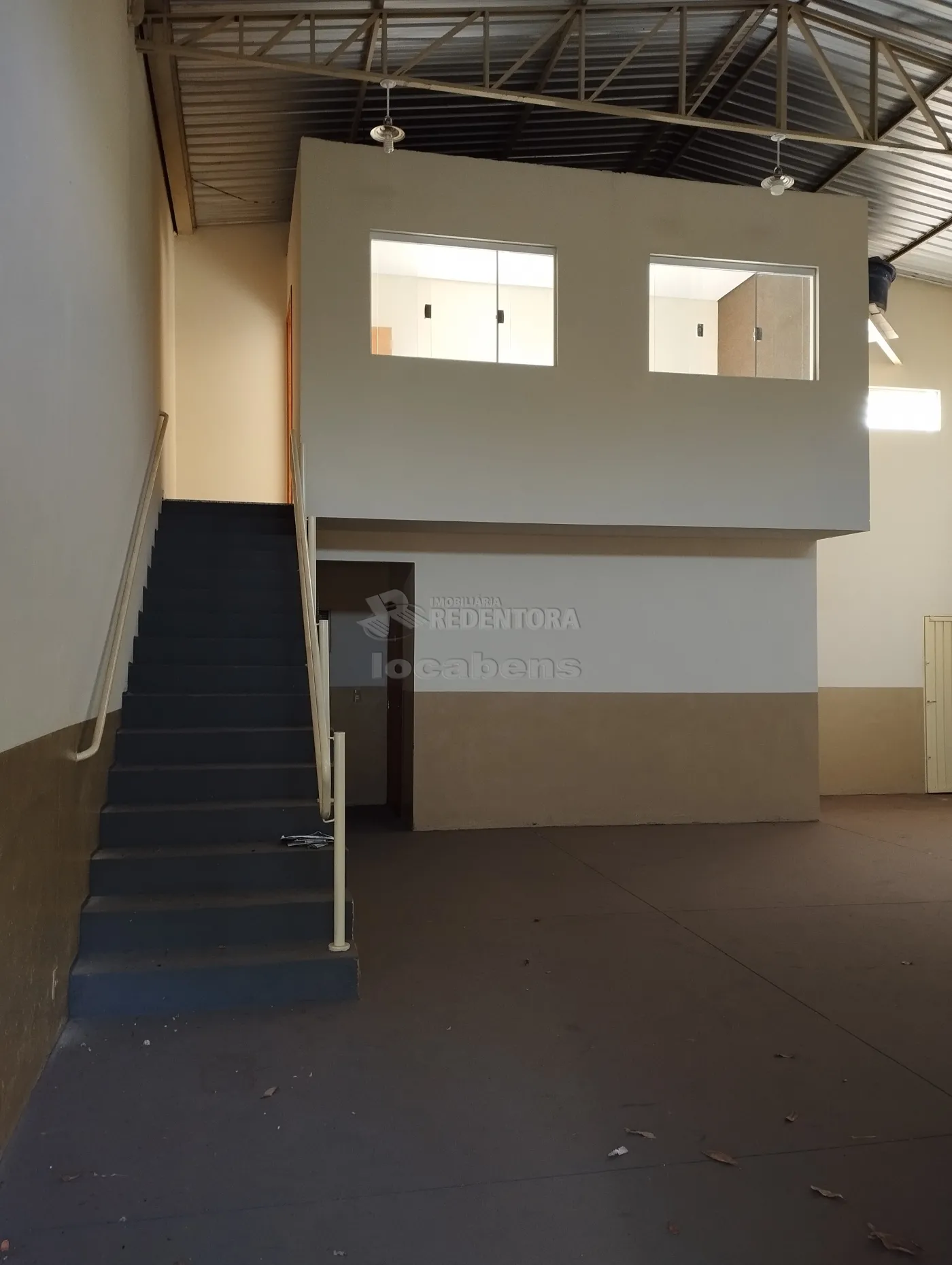 Alugar Comercial / Salão em São José do Rio Preto R$ 3.400,00 - Foto 11