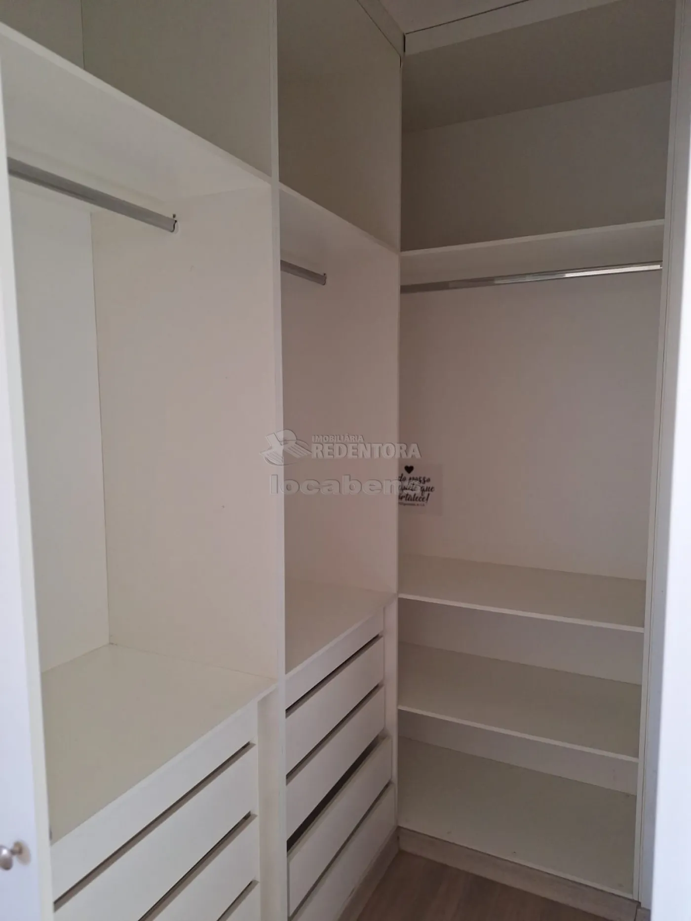 Alugar Apartamento / Padrão em São José do Rio Preto R$ 1.200,00 - Foto 9