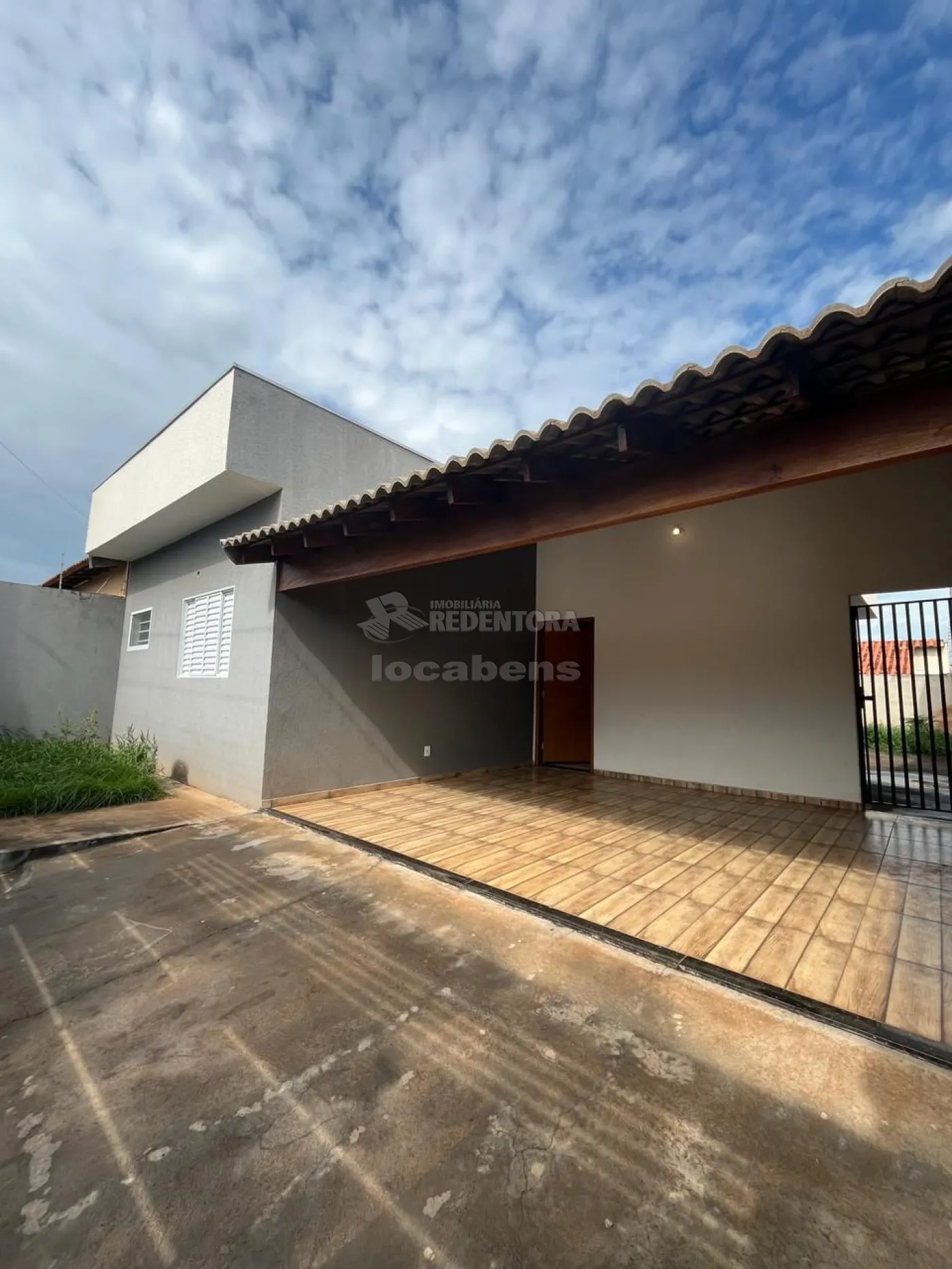 Comprar Casa / Padrão em São José do Rio Preto R$ 285.000,00 - Foto 2