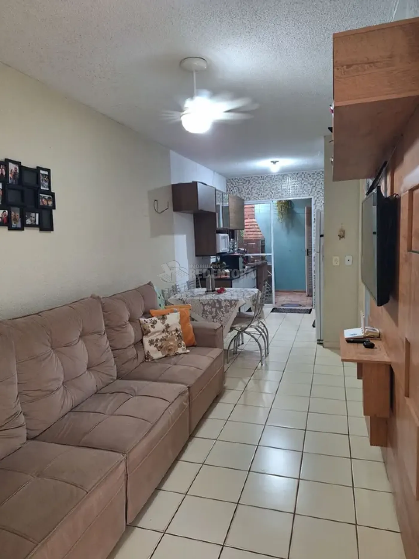 Comprar Casa / Condomínio em São José do Rio Preto R$ 245.000,00 - Foto 1