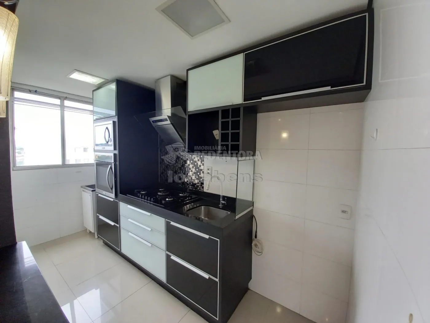 Comprar Apartamento / Padrão em São José do Rio Preto R$ 250.000,00 - Foto 3