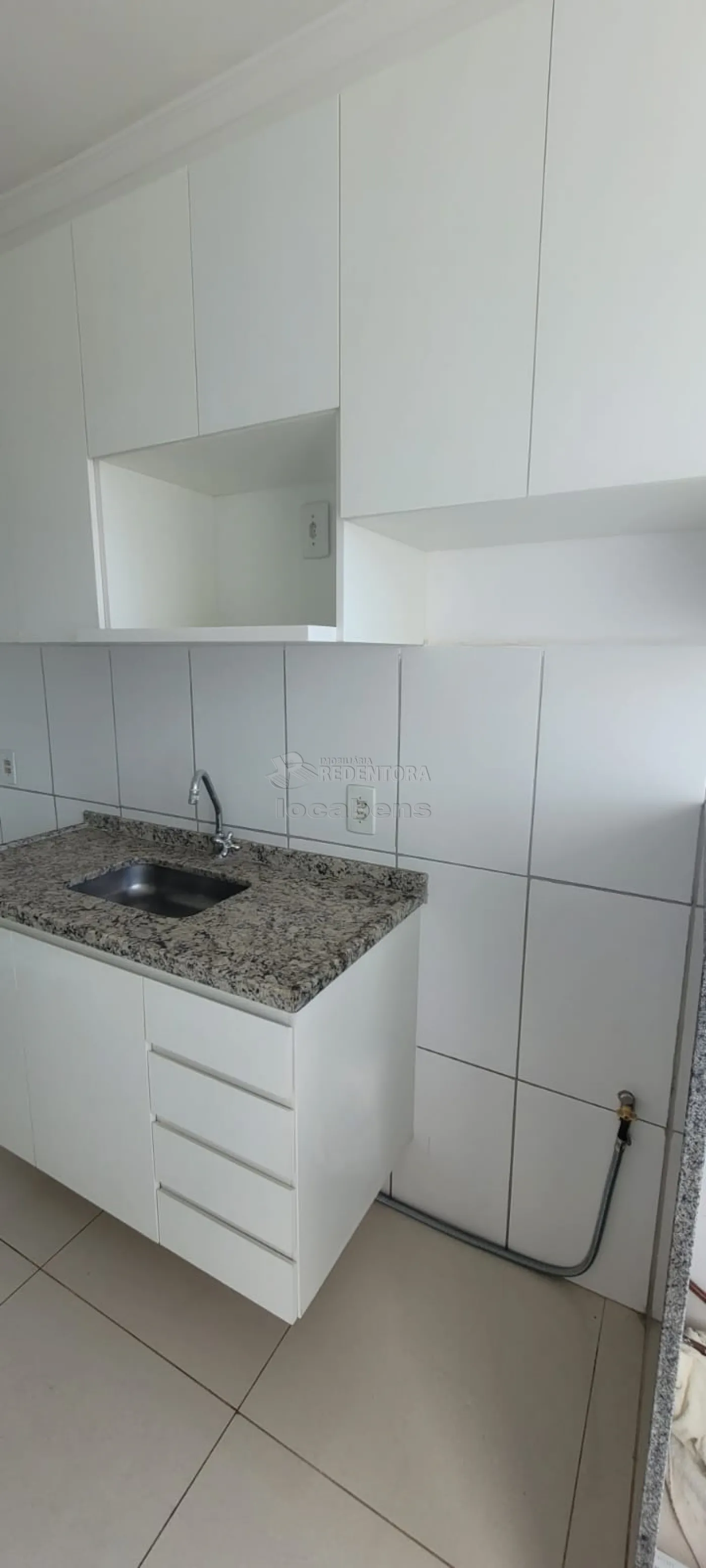 Alugar Apartamento / Padrão em São José do Rio Preto R$ 1.700,00 - Foto 17