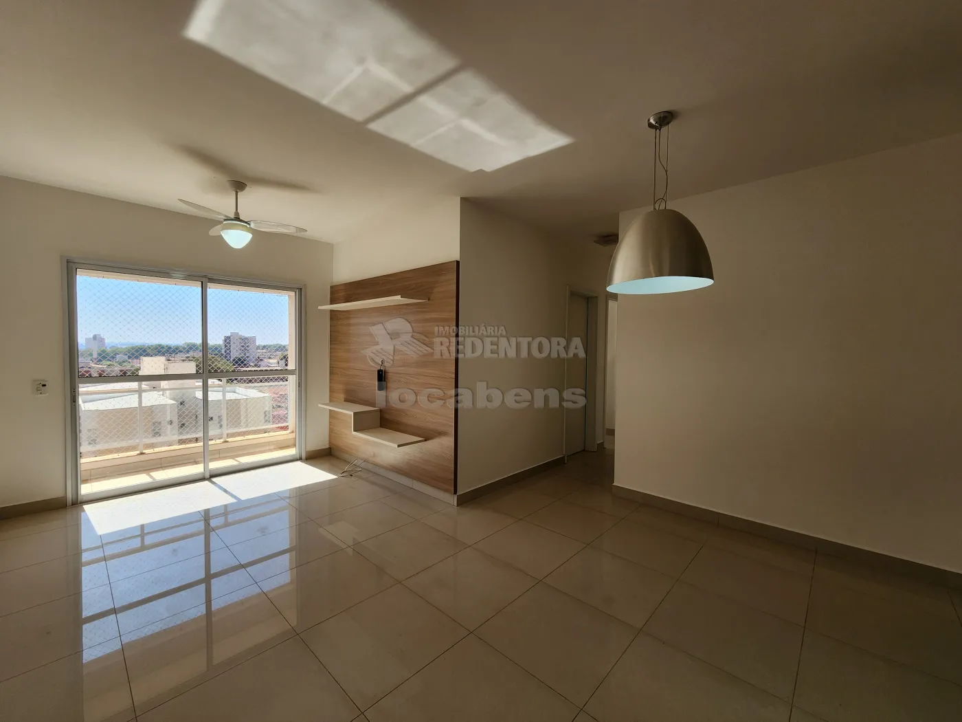 Alugar Apartamento / Padrão em São José do Rio Preto R$ 2.700,00 - Foto 1