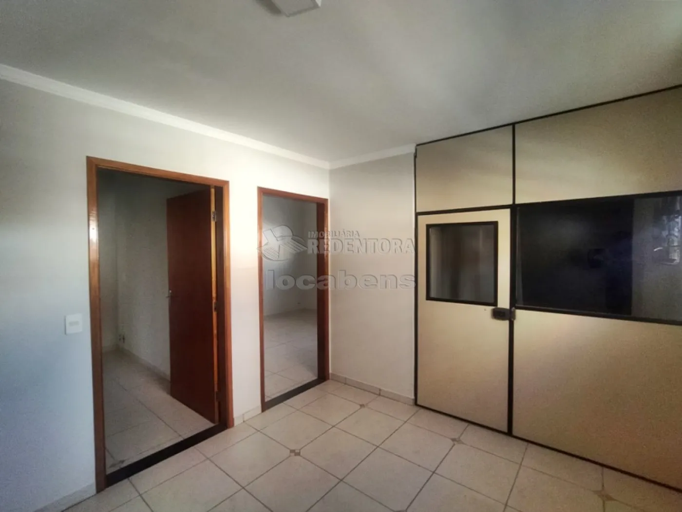 Alugar Comercial / Casa Comercial em São José do Rio Preto R$ 2.200,00 - Foto 3