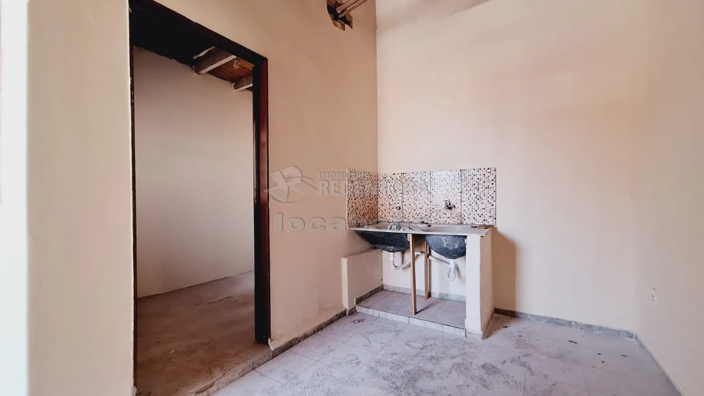 Alugar Casa / Padrão em São José do Rio Preto R$ 1.100,00 - Foto 10