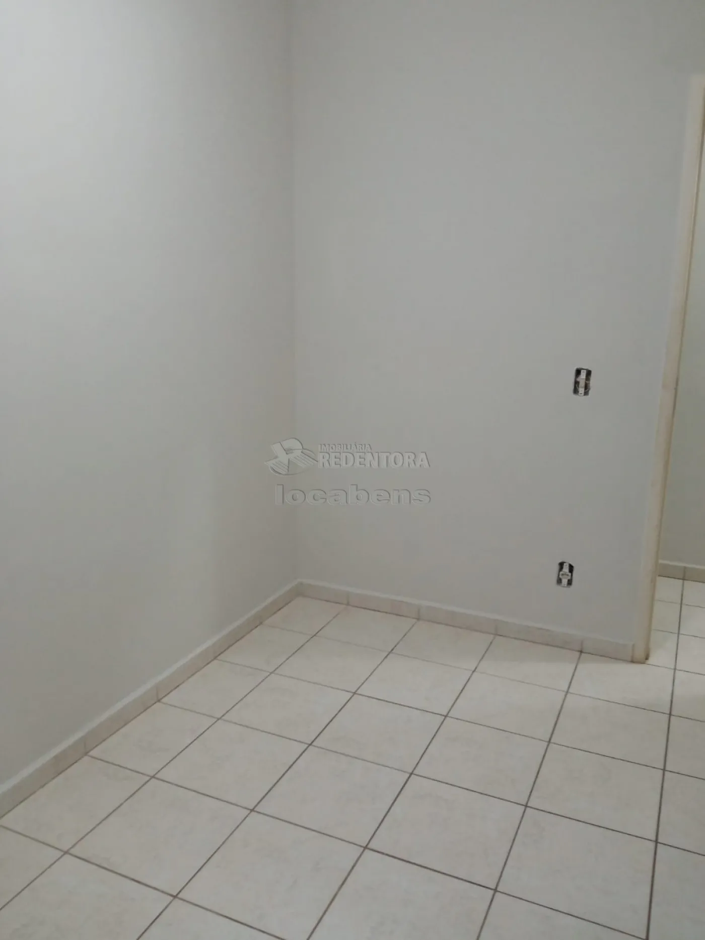 Comprar Apartamento / Padrão em São José do Rio Preto apenas R$ 170.000,00 - Foto 2