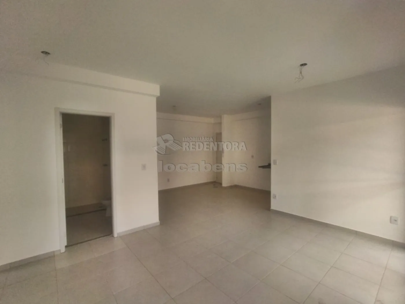 Alugar Apartamento / Padrão em São José do Rio Preto R$ 1.600,00 - Foto 3