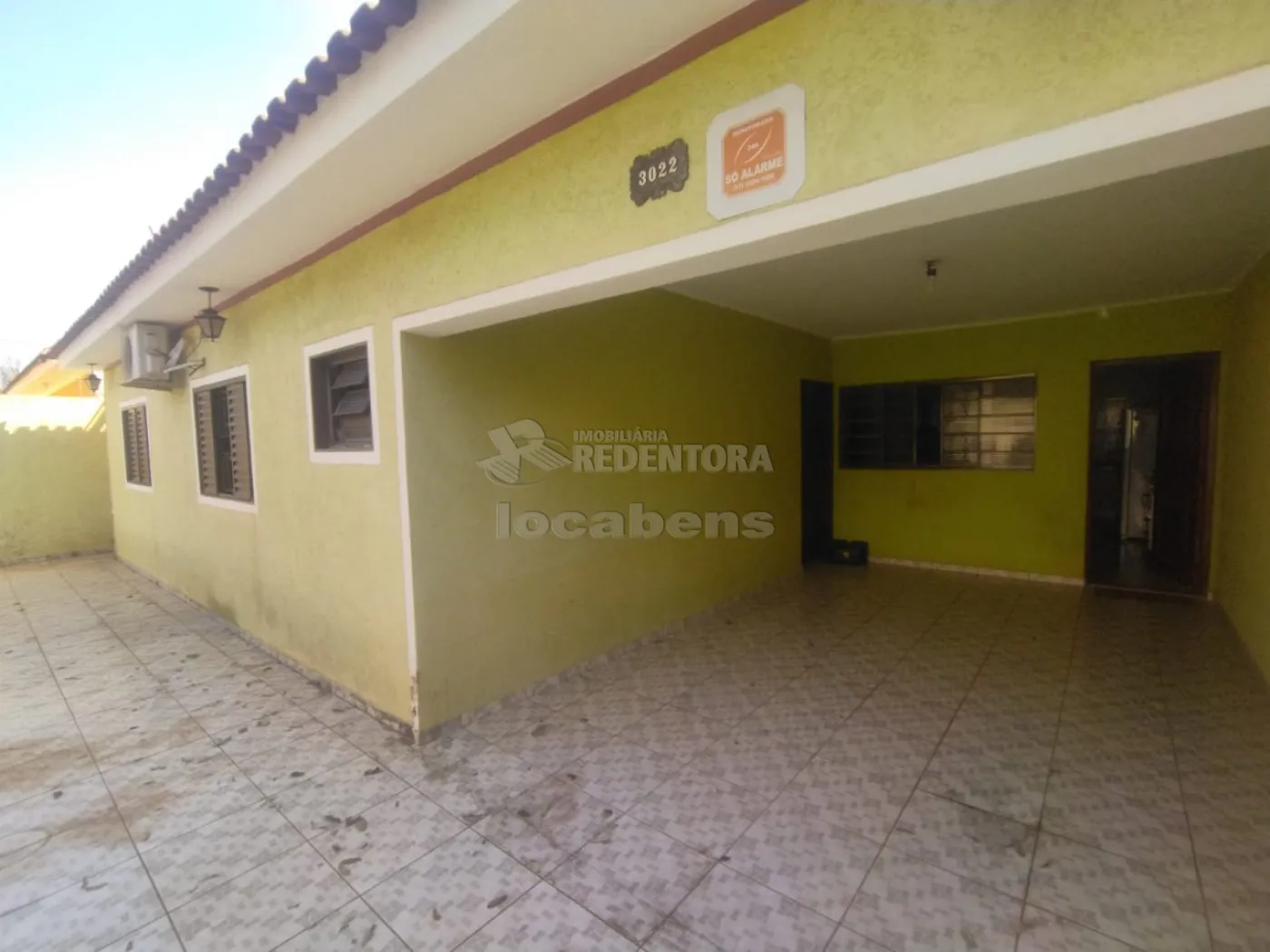 Comprar Casa / Padrão em São José do Rio Preto R$ 370.000,00 - Foto 2