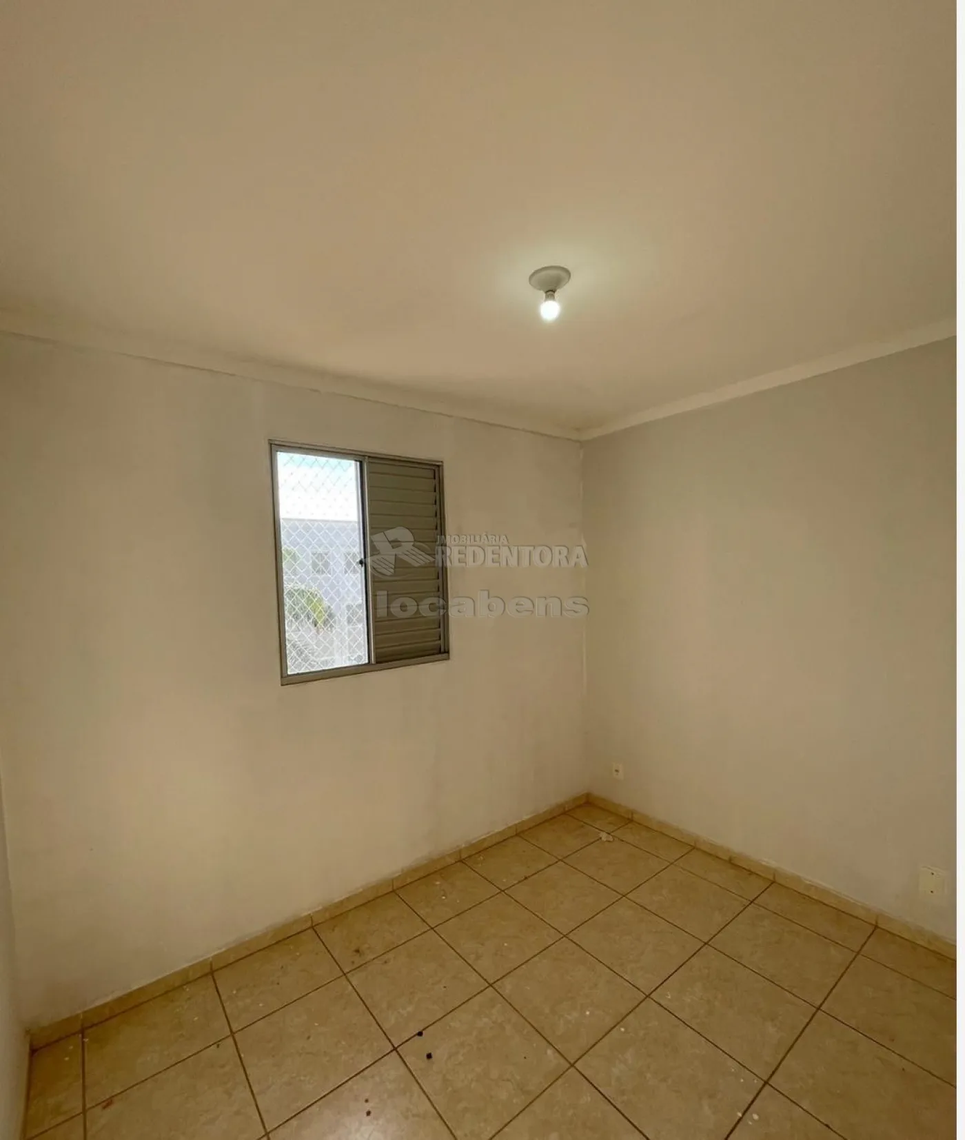 Comprar Apartamento / Padrão em São José do Rio Preto R$ 165.000,00 - Foto 5